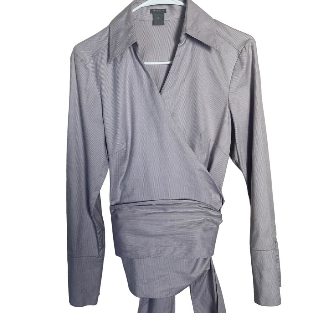 Ann Taylor Balletcore Lavender Pinstripes Wrap Top Long Sleeves Size 8 - Picture 2 of 11